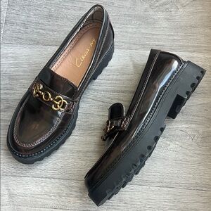 NWOT Circus by Sam Edelman Burgundy Brown “Deana” Patent Loafers Size 7